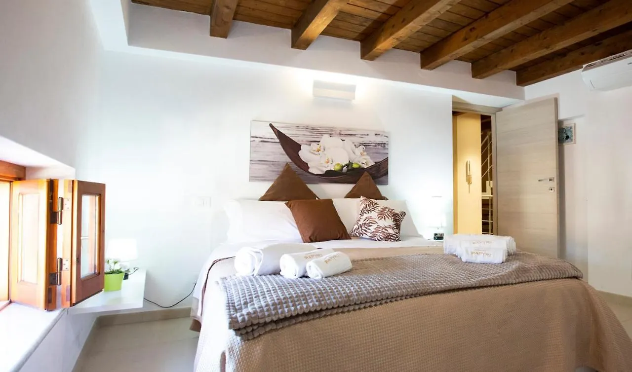 Apartment Papyri Palerme